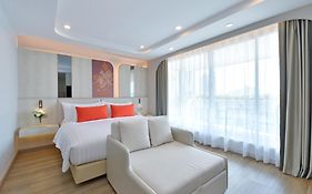 センター ポイント プラトゥーナム ホテル【SHA Extra+認定】